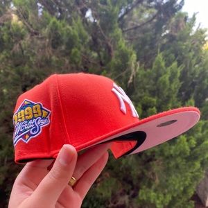 New Era Fitted Hat Size 7 1/4